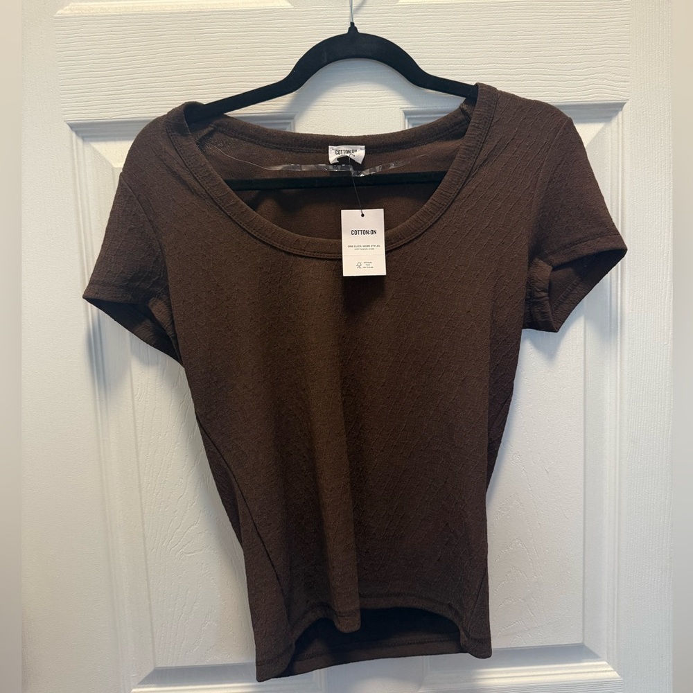Brown short sleeve top